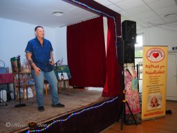 Künstler helfen Kinder - Mit Musik zur Menschlichkeit